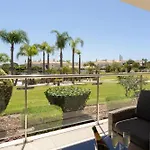 Apartment Snazzy Varandas Do Castelo One Bedroom Sleeps 2 Persons *