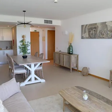 Snazzy Varandas Do Castelo One Bedroom Sleeps 2 Persons Appartement Albufeira