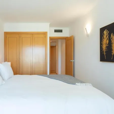 Appartement Snazzy Varandas Do Castelo One Bedroom Sleeps 2 Persons *