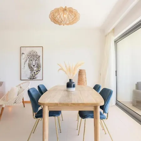 Διαμέρισμα Snazzy Varandas Do Castelo One Bedroom Sleeps 2 Persons Αλμπουφέιρα